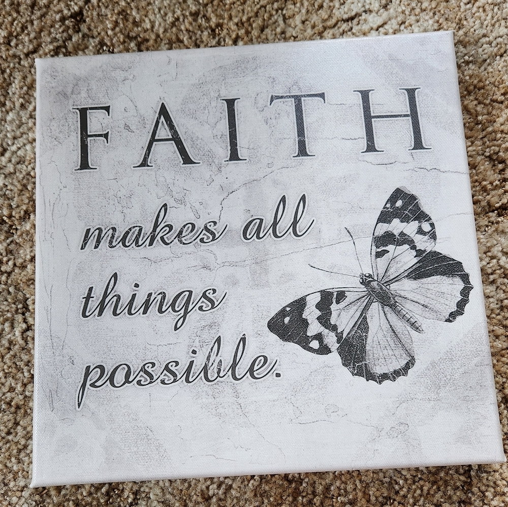 Butterfly wall decor - Picture 3 of 5